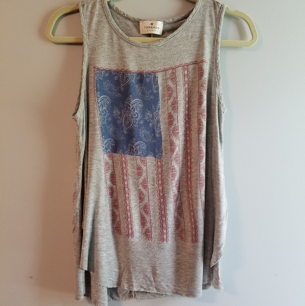 THREADS STUDIO American Flag S Flowy Tank Top